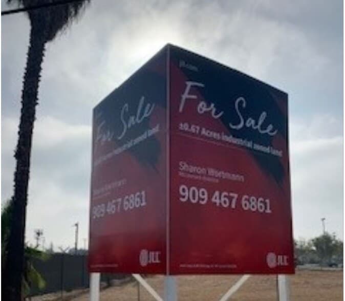 More Photos Of 4526 Commerce St, Riverside Land For Sale