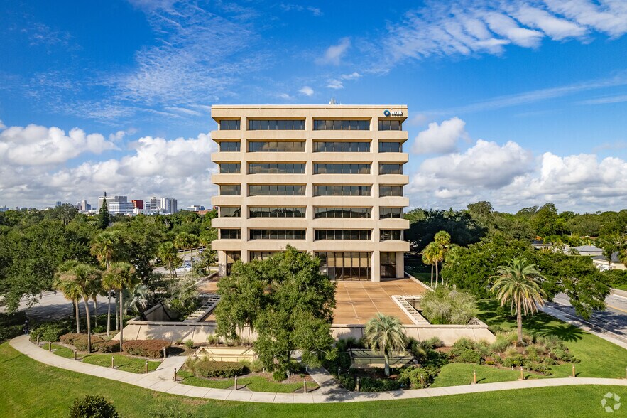 More Photos Of 1560 Orange Ave, Winter Park Office For Lease