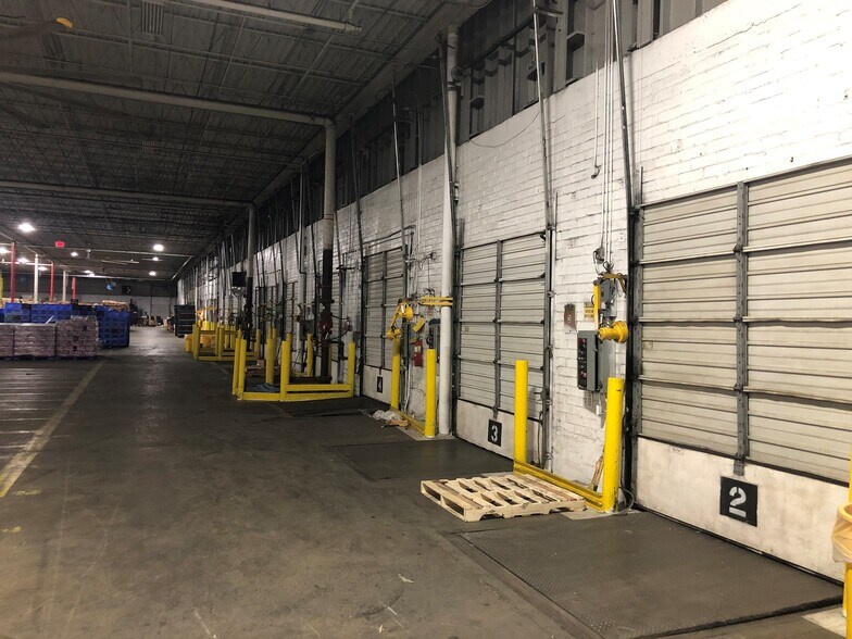 More Photos Of 7595 Industrial Hwy, Macon-Bibb Refrigeration Cold Storage For Lease