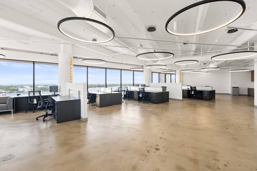 More Photos Of 625 N Flagler Dr, West Palm Beach Medical For Lease