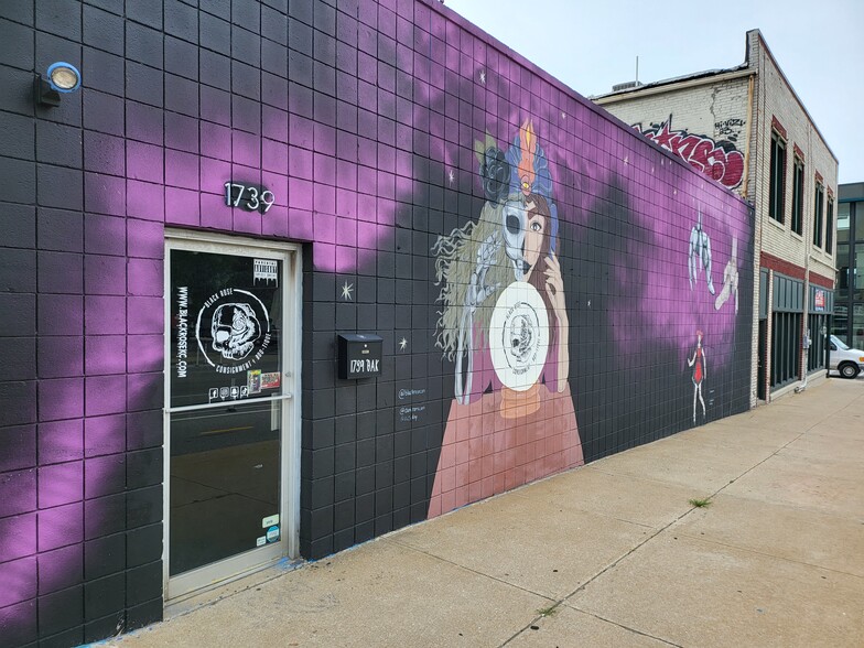 Primary Photo Of brewers alley in the crossroads., Kansas City Office For Lease