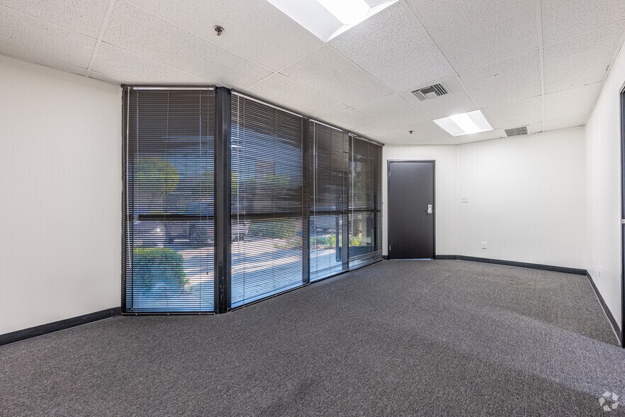 More Photos Of 2530 E Corporate Pl, Monterey Park Research And Development For Lease