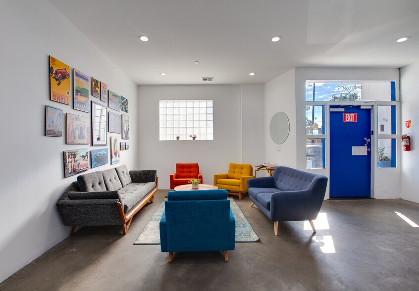 More Photos Of 8571-8575 Washington Blvd, Los Angeles Freestanding For Lease