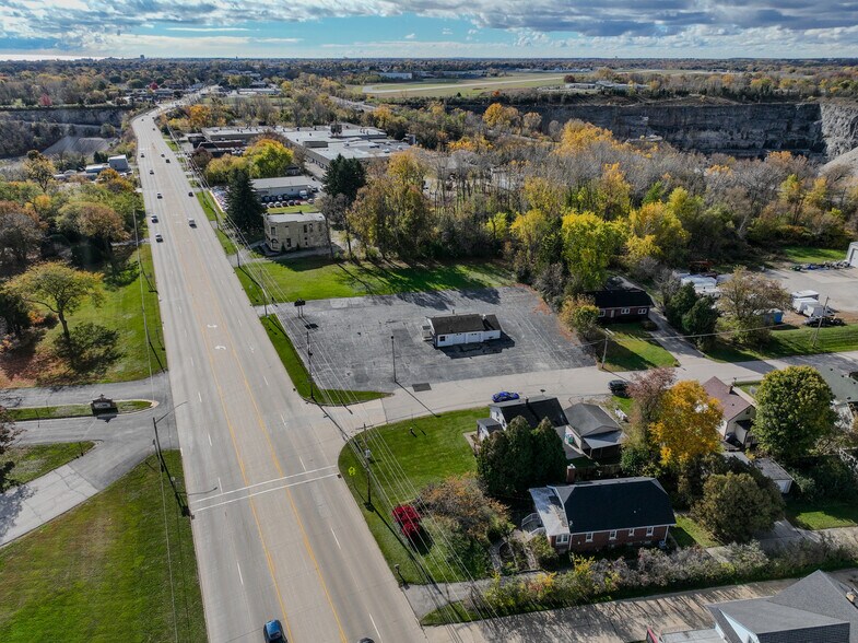 More Photos Of 4418 Douglas Ave, Racine Auto Dealership For Sale