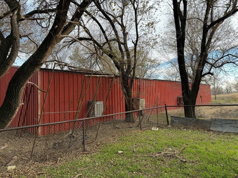 More Photos Of 17 S Cemetery Rd, Tuttle Land For Sale