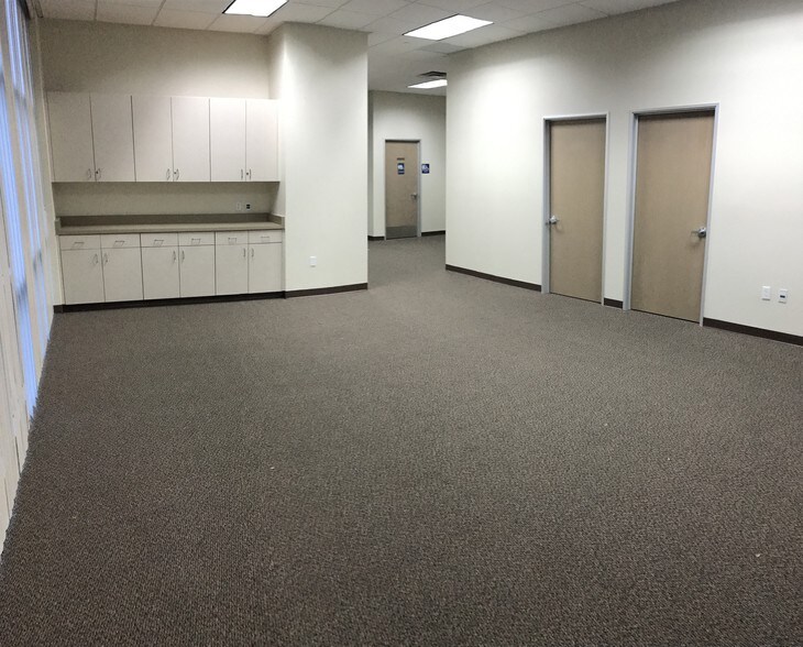 More Photos Of 6725 S Eastern Ave, Las Vegas Medical For Lease