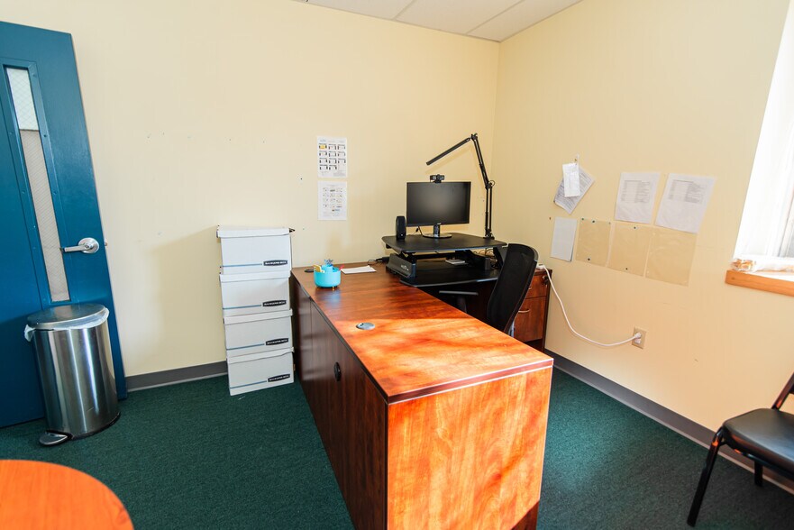 More Photos Of 1616 Orthodox St, Philadelphia Schools For Sale