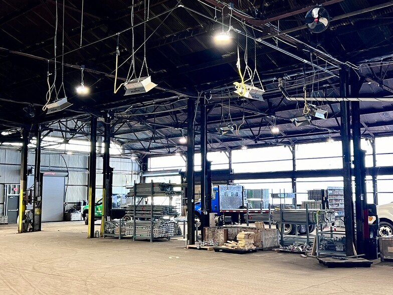 More Photos Of 1400 Nixon St, Pittsburgh Warehouse For Sale