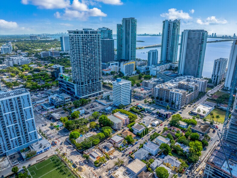 More Photos Of 236 NE 28th St, Miami Apartments For Sale