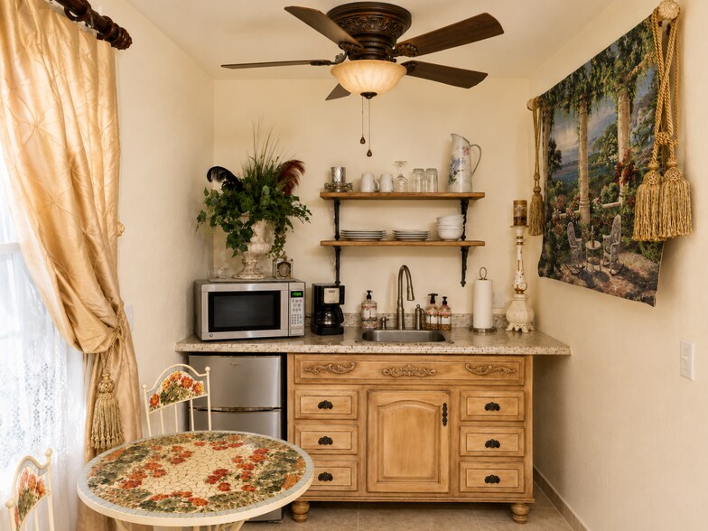 More Photos Of 15 West St, Lake George Hospitality For Sale