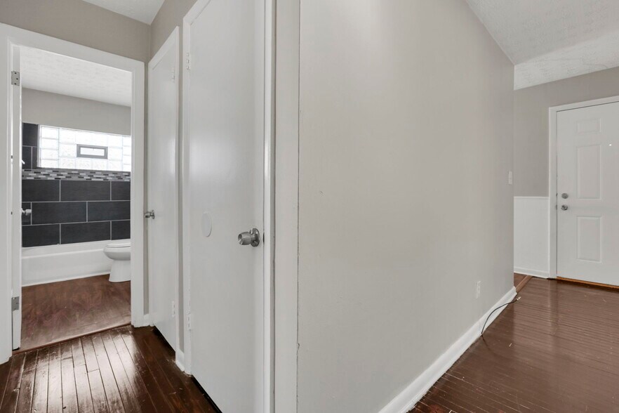 More Photos Of 1865-1867 Agler Rd, Columbus Multifamily For Sale