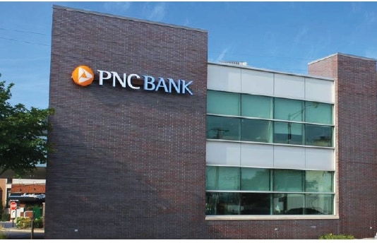 More Photos Of 1640 W Fullerton Ave, Chicago Bank For Lease