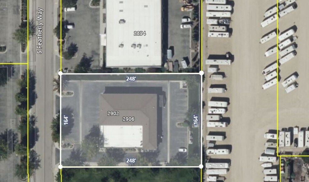 More Photos Of 2902-2906 S Featherly Way, Boise Warehouse For Lease