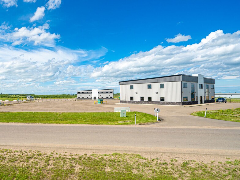 More Photos Of 88 Auto rd, Lloydminster Office For Lease