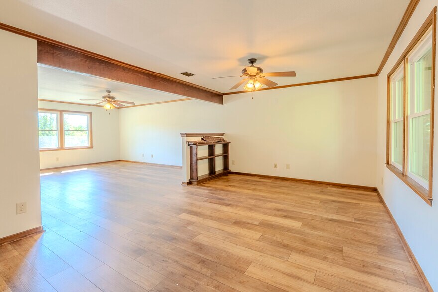 More Photos Of 8356 Sylva Rd, Franklin Office For Sale