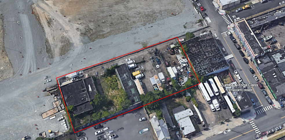 Primary Photo Of 136 Halladay St, Jersey City Land For Lease