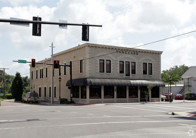 More Photos Of 905 Manatee Ave E, Bradenton Coworking Space