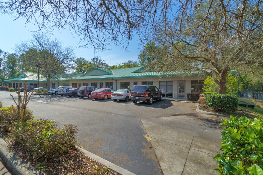 More Photos Of 2231 W Highway 44, Inverness Medical For Sale