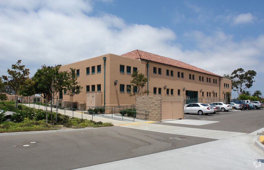 More Photos Of 2820 Historic Decatur Rd, San Diego Unknown For Lease