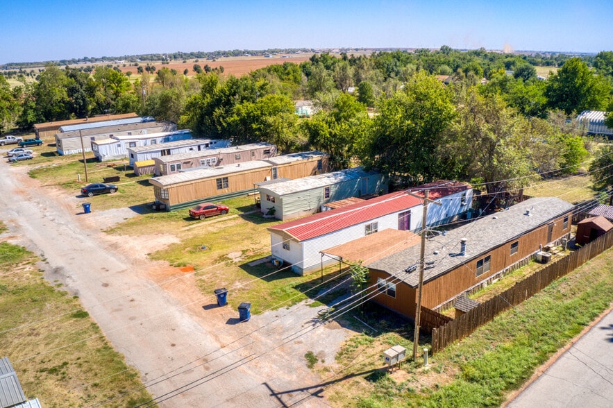 More Photos Of 603 S 3rd St, Kingfisher Manufactured Housing Mobile Home Park For Sale