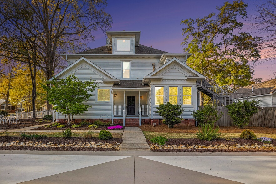 More Photos Of 410 E Church St, Monroe Hospitality For Sale