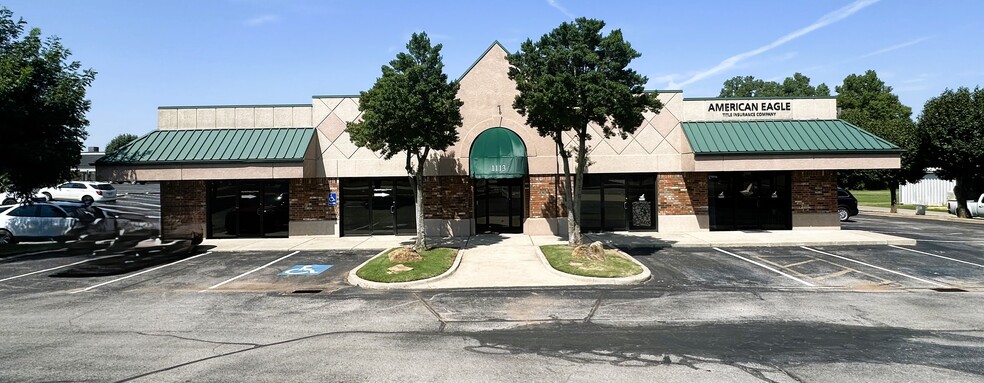 Primary Photo Of 1113 S Douglas Blvd, Midwest City Medical For Lease