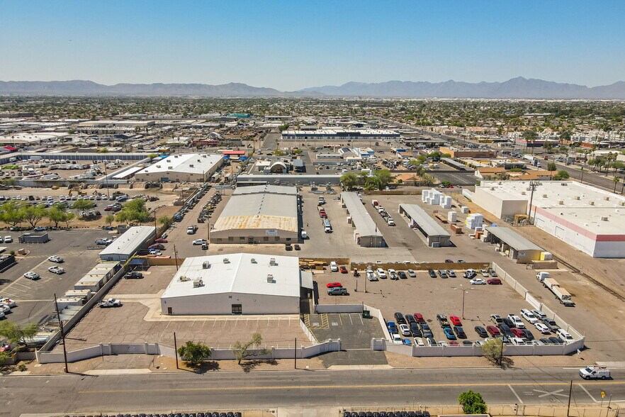 More Photos Of 4205 W Glenrosa Ave, Phoenix Warehouse For Lease