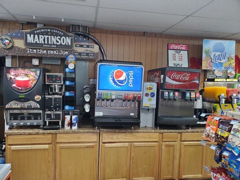 More Photos Of 1424 E Noble Ave, Guthrie Convenience Store For Sale