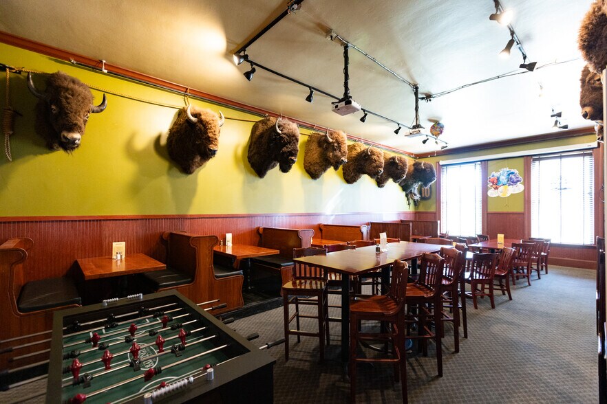 More Photos Of 311 Union St, The Dalles Restaurant For Sale