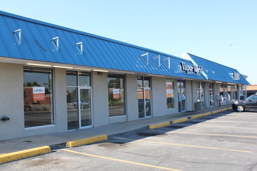 More Photos Of 2916 S 4th St, Leavenworth Unknown For Lease