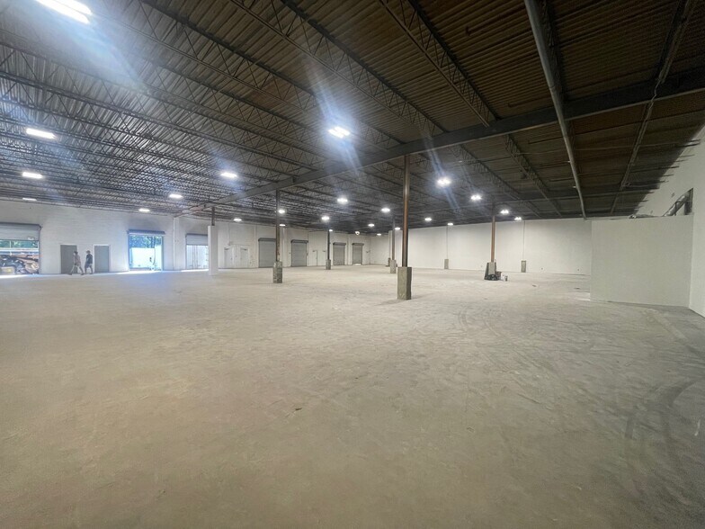 More Photos Of 4303 Pleasantdale Rd, Doraville Distribution For Lease