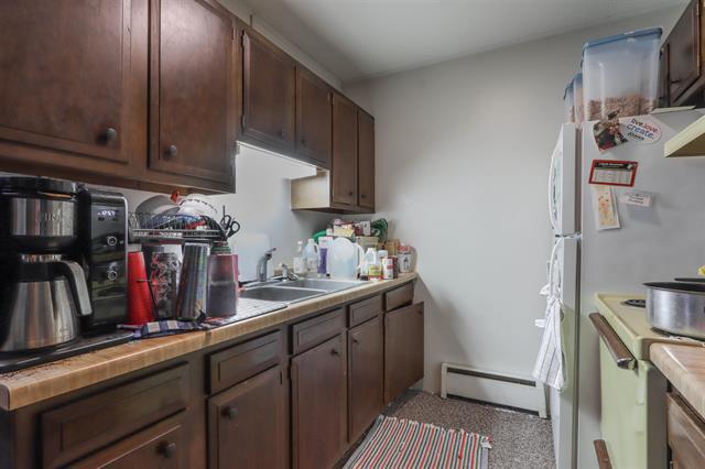 More Photos Of 401-405 S Central Ave, Marshfield Storefront For Sale