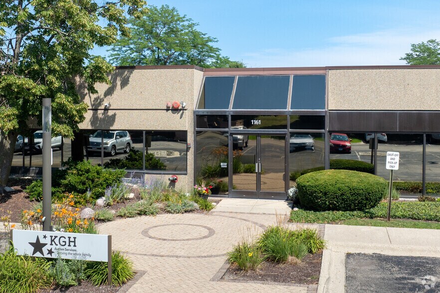 More Photos Of 1161 Lake Cook Rd, Deerfield Medical For Lease