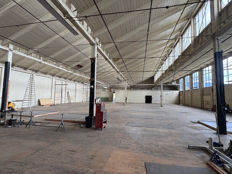 More Photos Of 341 A St, Fillmore Warehouse For Lease