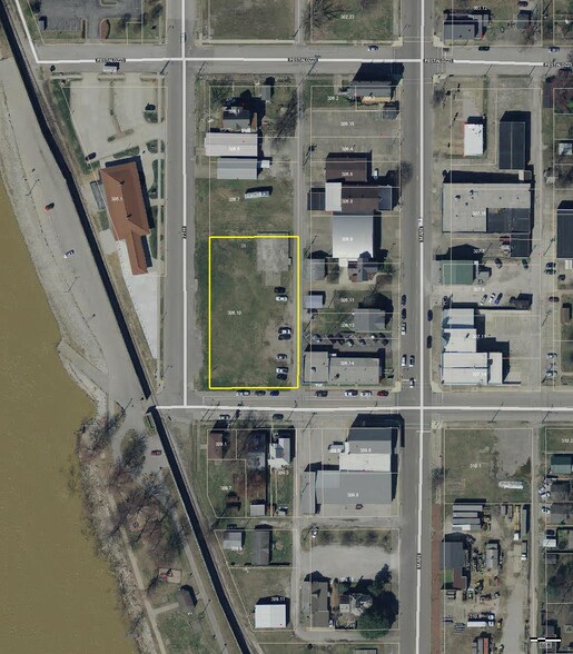 Primary Photo Of 304 7th Street, Tell City Land For Sale