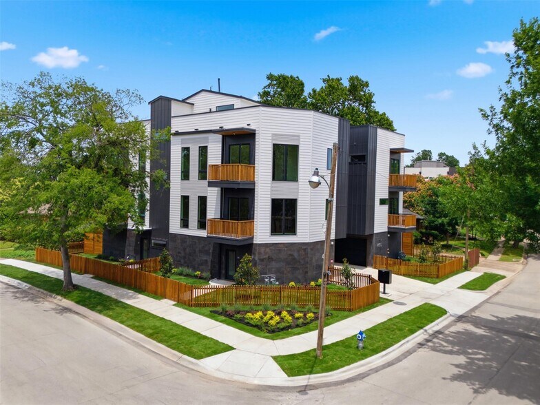 Primary Photo Of 4605 Belmont Ave, Dallas Apartments For Sale