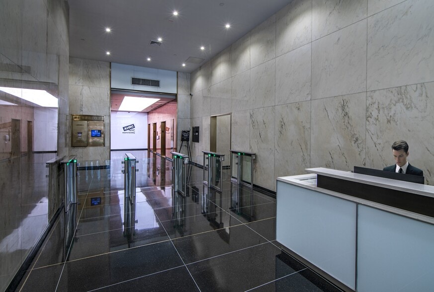 More Photos Of 83 Maiden Ln, New York Office For Lease