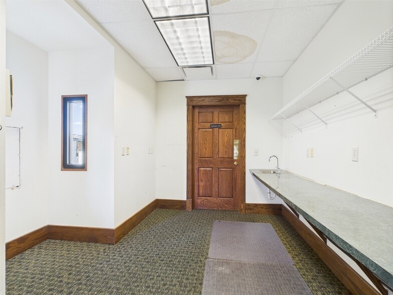 More Photos Of 1298 N College Ave, Fort Collins Storefront Retail Office For Sale