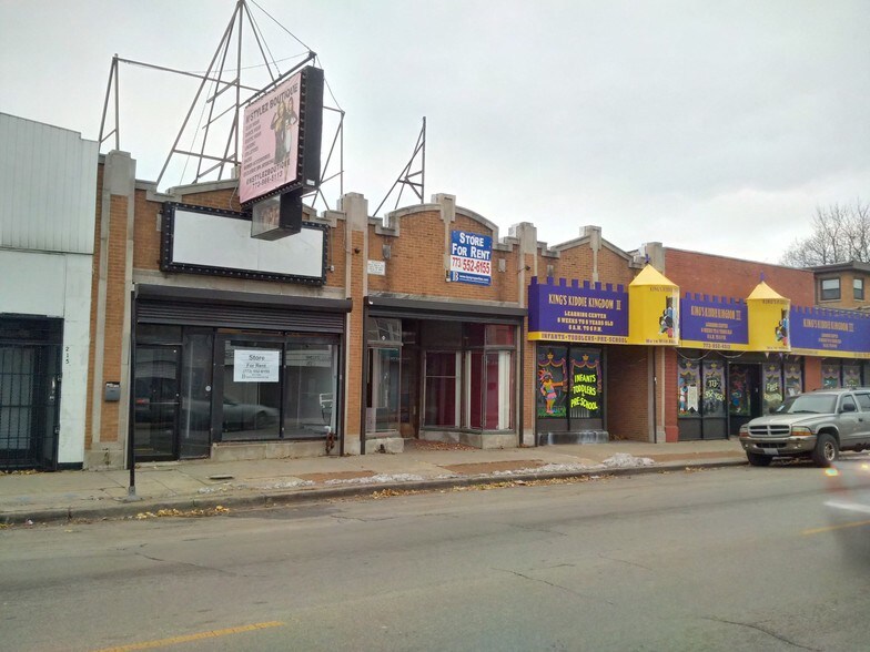 Primary Photo Of 211-213 E 79th St, Chicago Storefront For Lease