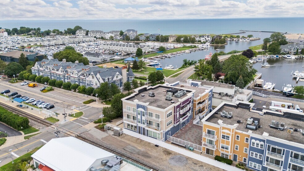 More Photos Of 225 N Whittaker St, New Buffalo Apartments For Sale