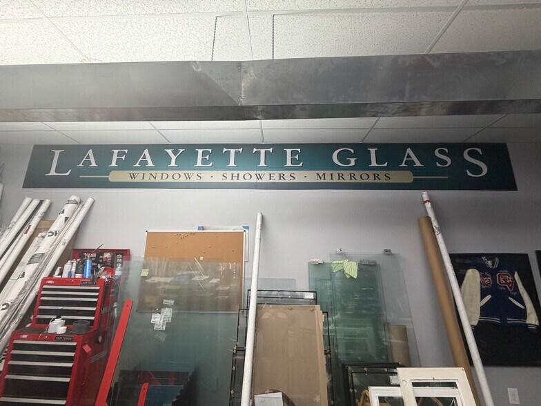More Photos Of 3373-3375 Mount Diablo Blvd, Lafayette Loft Creative Space For Sale