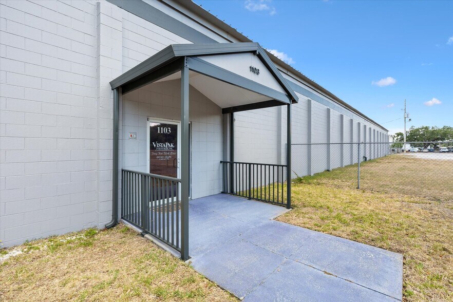 More Photos Of 1103 Thomas Ave, Leesburg Warehouse For Lease