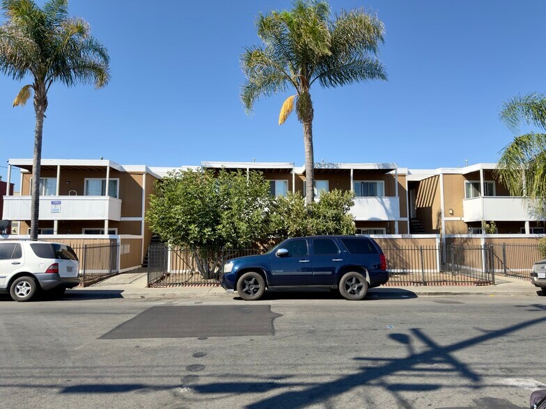 More Photos Of 1127 Virginia Ln, Concord Apartments For Sale