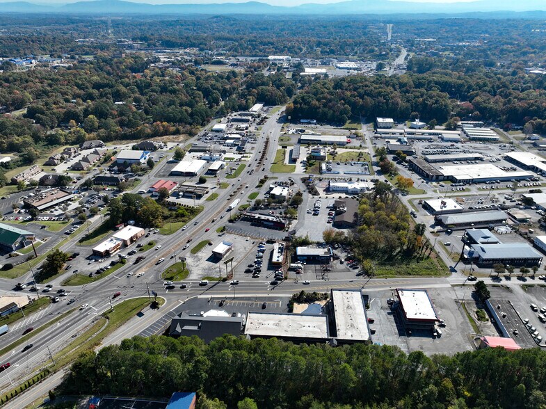 More Photos Of 2595 Georgetown Rd, Cleveland Hotel For Sale