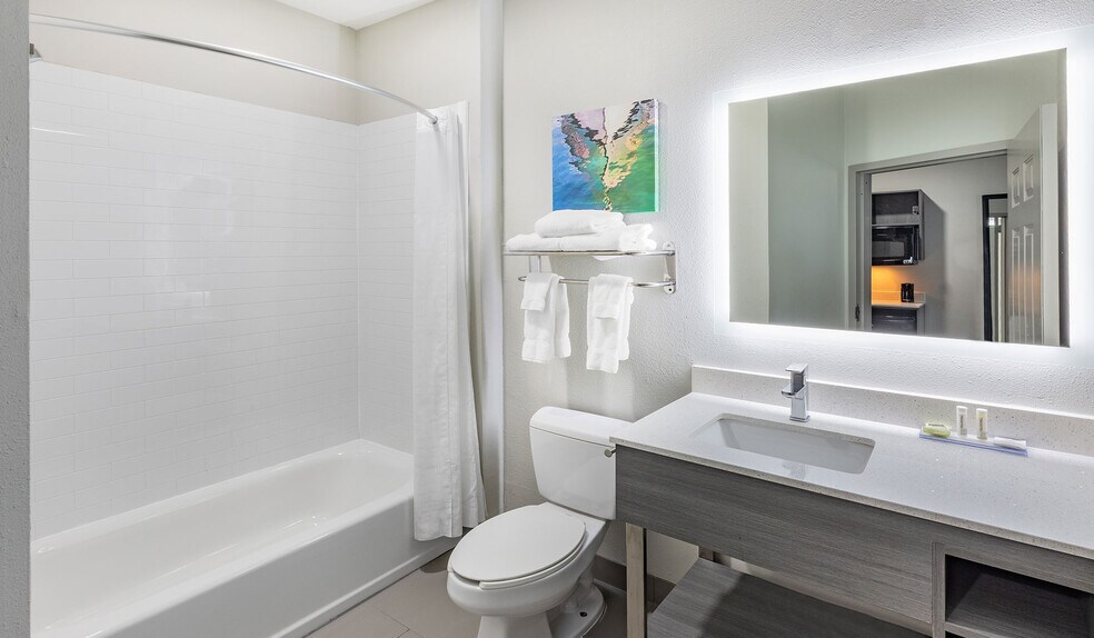 More Photos Of 2602 Rina Park Rd, Ardmore Hotel For Sale