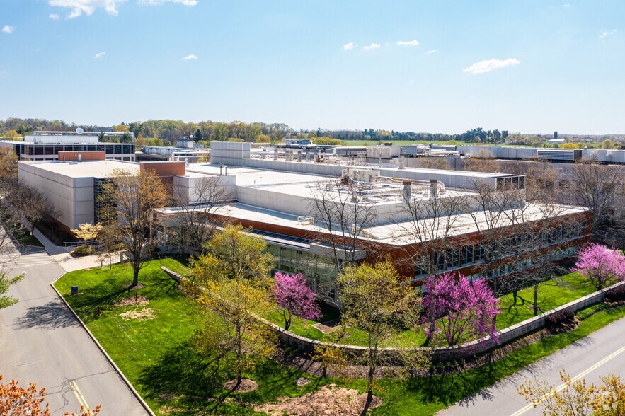 More Photos Of 311 Pennington Rocky Hill Rd, Pennington Unknown For Lease