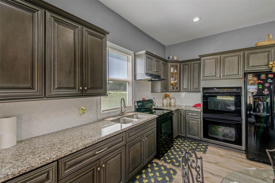 More Photos Of 3876 Hummingbird, Bedias Land For Sale