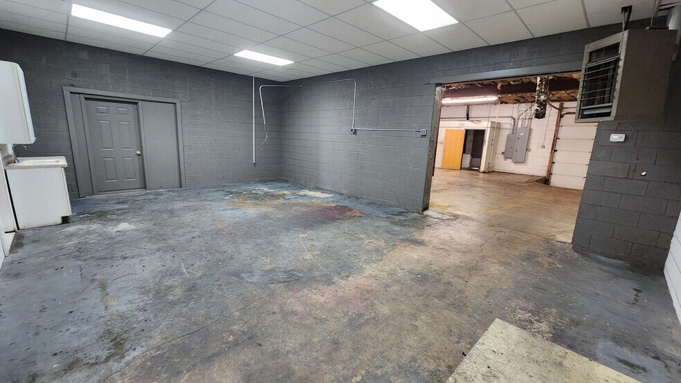 More Photos Of 8409 Center Dr NE, Spring Lake Park Industrial For Sale