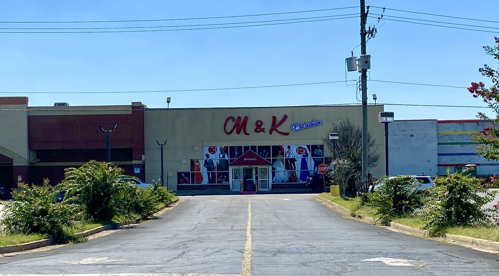 More Photos Of 2685 S Perkins Rd, Memphis Freestanding For Lease