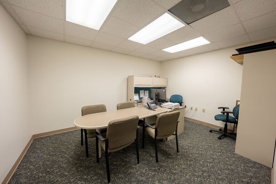 More Photos Of 96 Cohen Walker Dr, Warner Robins Medical For Sale